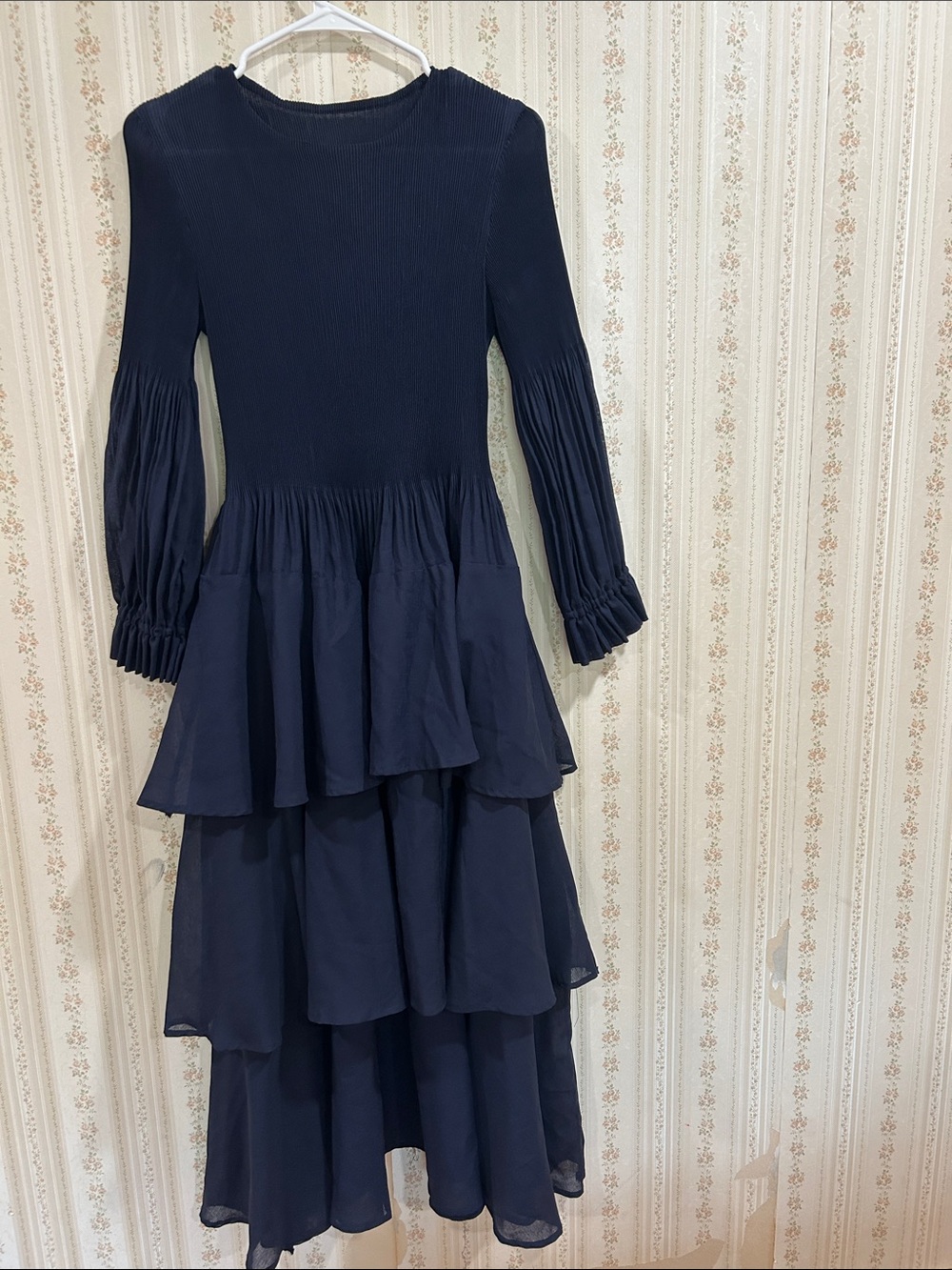 Women's Navy Tiered Long Sleeve Dress
